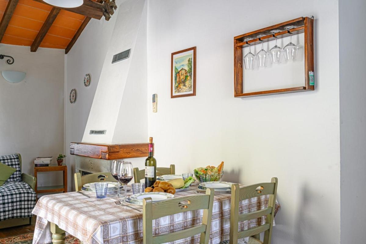 Agriturismo Pian Di Fiume Bagni di Lucca Exteriör bild